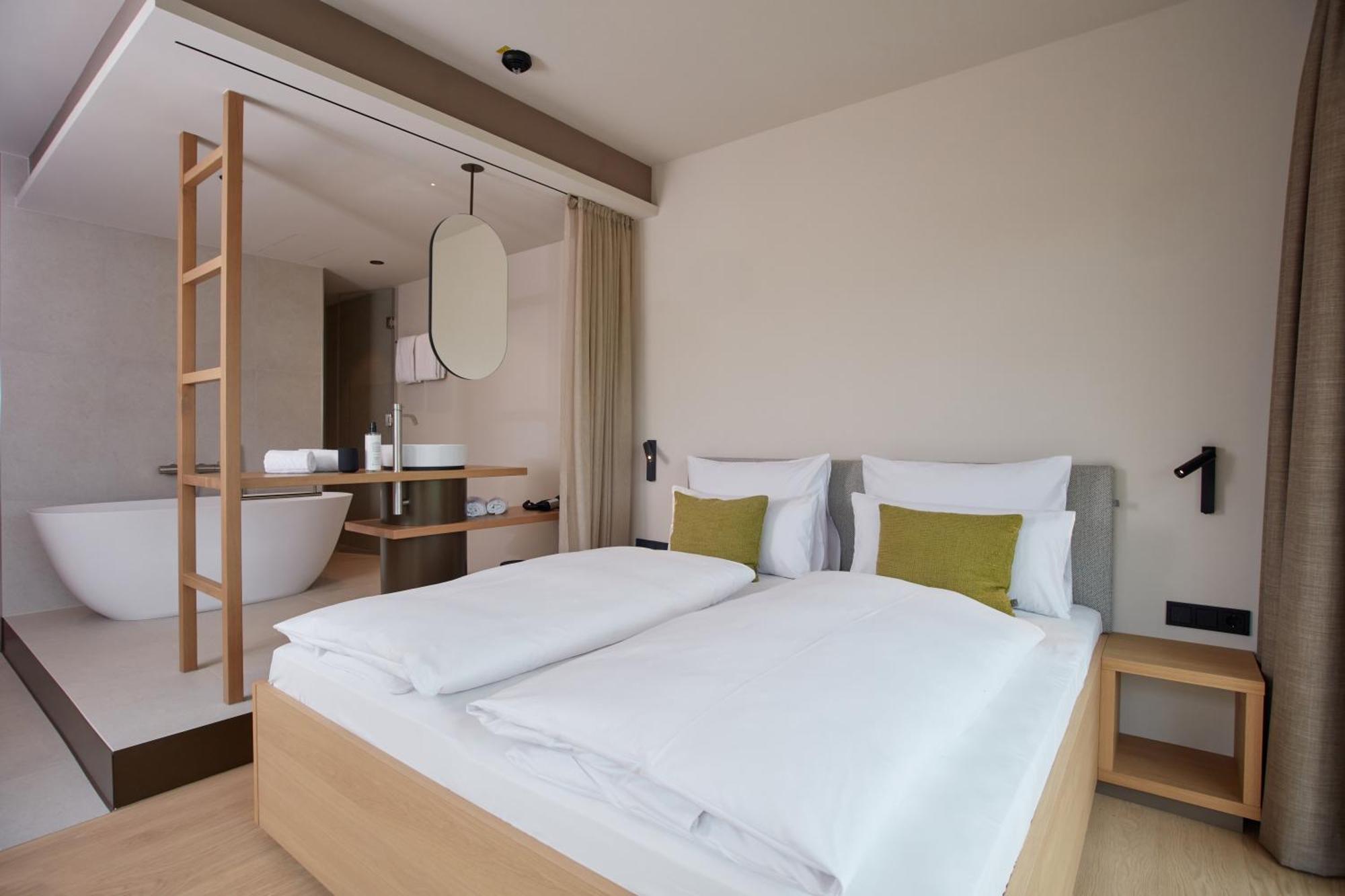 Hotel Bergeblick Бад-Тольц Экстерьер фото